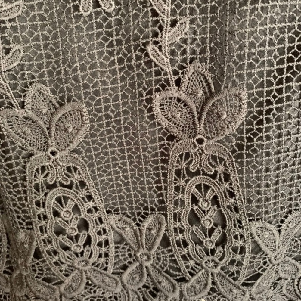 LA Hearts Lace Crop Top - Picture 3 of 5